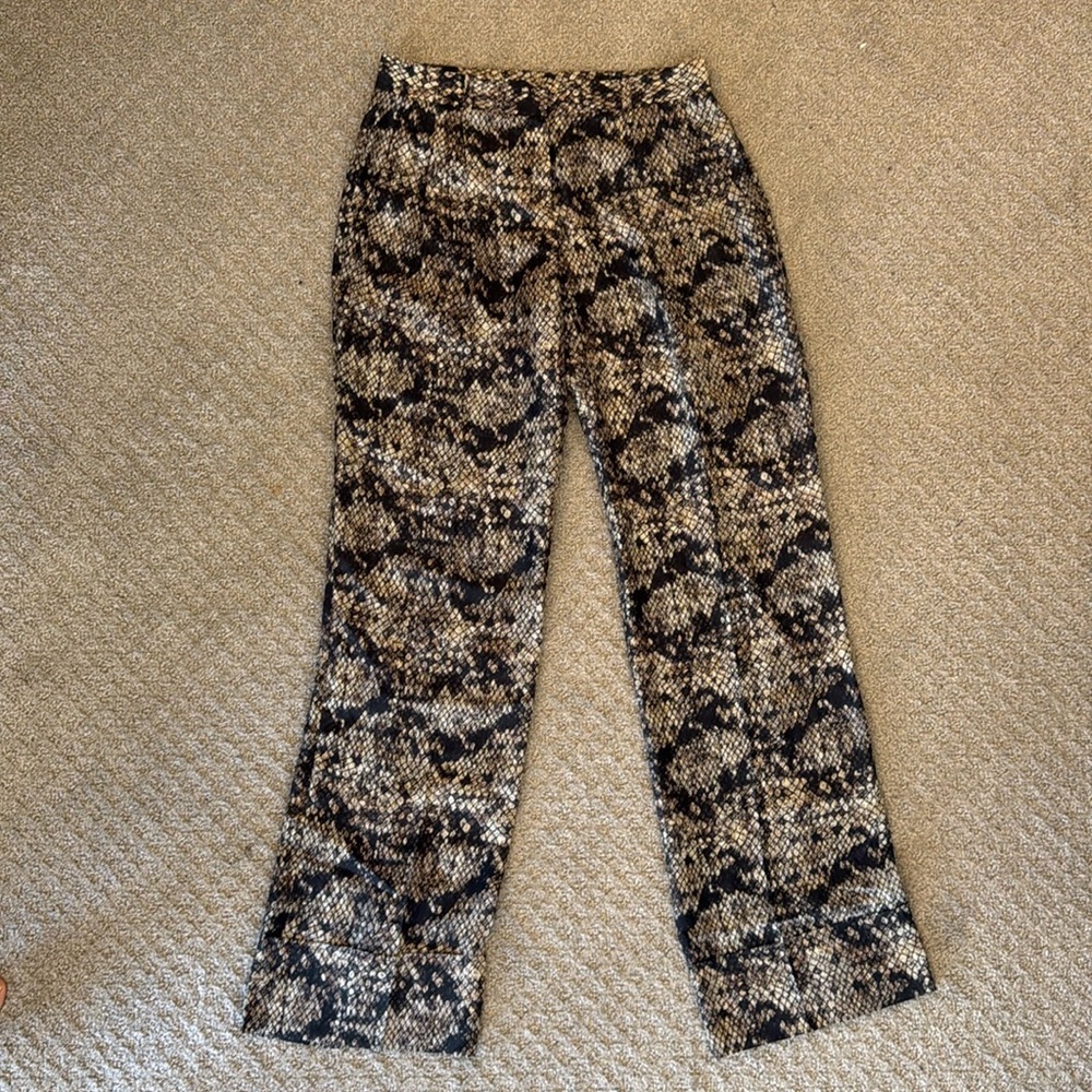 theory snakeskin pants- so soft and flattering! size 8